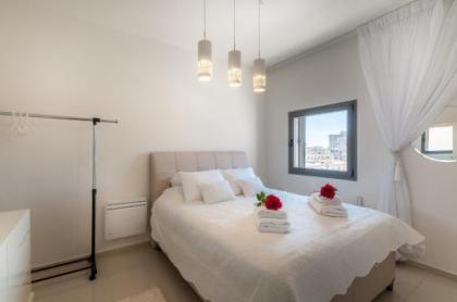 New 2 Bedroom with Terrace - Center of Jerusalem - image 19