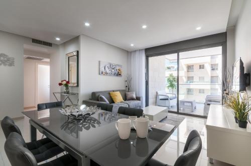 New 2 Bedroom with Terrace - Center of Jerusalem - image 7