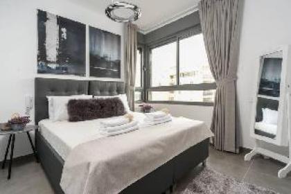 Luxurious flat in residential area - image 7