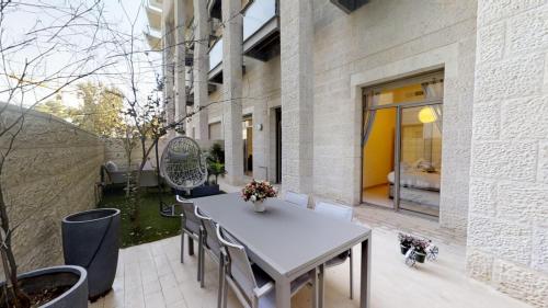 Haneviim Court Luxury by Rental Israel - image 3