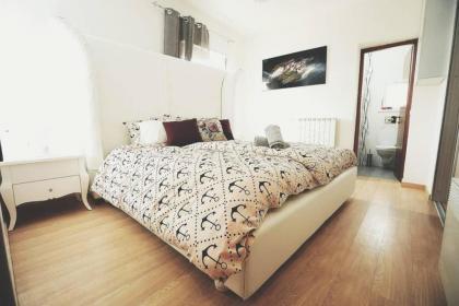 Art Apartment In Mamila - Parking Best Location 1-2 - image 14