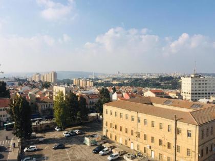 Penthouse 3Bedrooms Parking Terrace In Heart Of Jerusalem - image 13