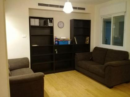 Kosher Furnished 3 bedroom apartment in Katamon - image 18