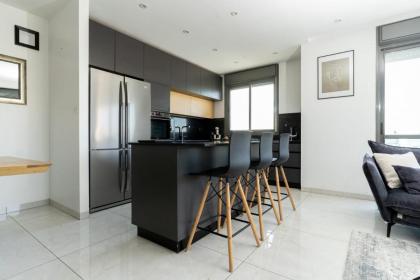 Luxury 3 Bedrooms apartment in Baka - image 12