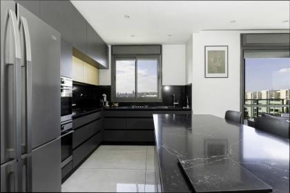 Luxury 3 Bedrooms apartment in Baka - image 15