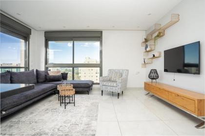 Luxury 3 Bedrooms apartment in Baka - image 7