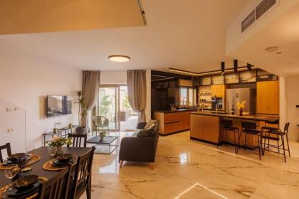 Grand Jerusalem Luxury Apartment By Nimizz - image 14