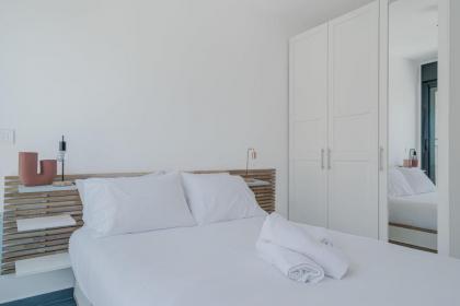 Cozy 1BR in Agripas Jerusalem By Holiday Rentals - image 9