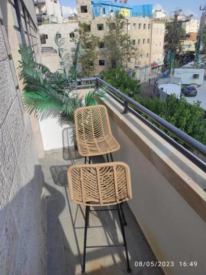 Amazing 2BR Agripas Jerusalem By Holiday Rentals - image 9