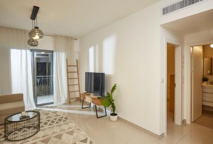 Brand New Flat - Shirat Haneviim - image 6