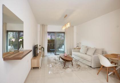 Gorgeous 1 Bedroom - Shirat Haneviim