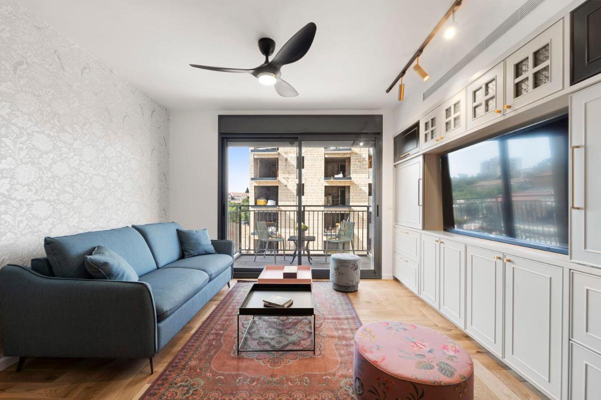 Stylish 1 Bedroom In The Heart Of Jerusalem - main image