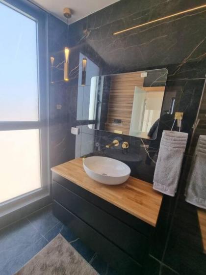 JTower Royal Suites - The Penthouse - Alefimmoed - image 20